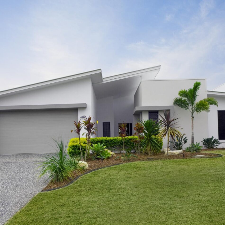 {Greenhithe's Top-Rated} Exterior House Painting Experts